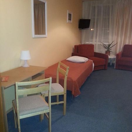 Hotel Kandava Ngoại thất bức ảnh